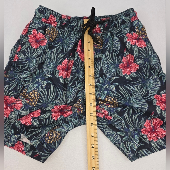 U.S Apparel Men's Floral Pineapple Swim Trunks Small Lined Drawstring D-3379 - Picture 3 of 10